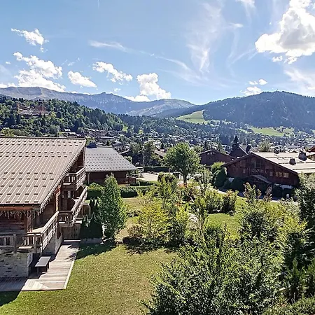 Apartment 1 Dorines *